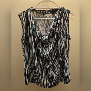 Kasper Women's Black and White Patterned Top